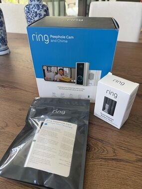 NWT Ring Peephole Cam and Chime Kit